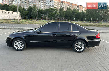 Седан Mercedes-Benz E-Class 2008 в 