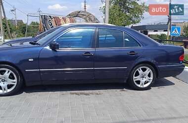 Седан Mercedes-Benz E-Class 1998 в 