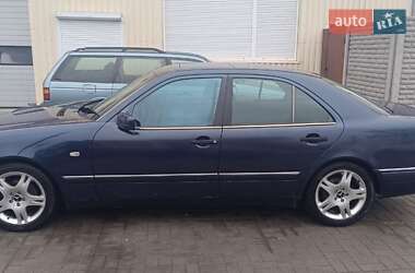 Седан Mercedes-Benz E-Class 1998 в 