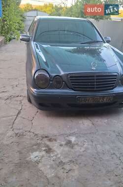 Седан Mercedes-Benz E-Class 2002 в Білгороді-Дністровському