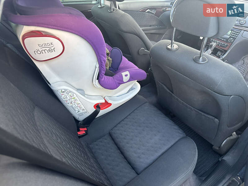 Універсал Mercedes-Benz E-Class 2005 в Києві фото 7 Універсал Mercedes-Benz E-Class 2005 в Києві