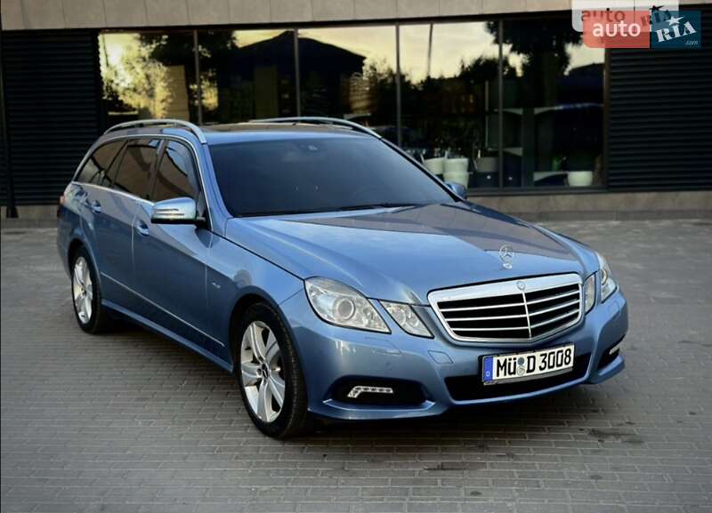 Универсал Mercedes-Benz E-Class 2009 в Козове