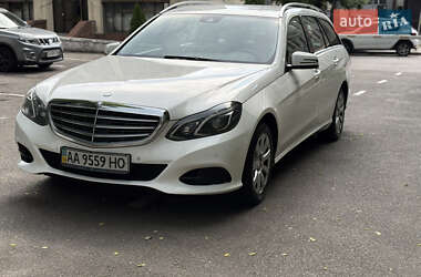 Універсал Mercedes-Benz E-Class 2013 в Києві