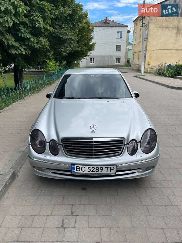 Mercedes-Benz E-Class 2003