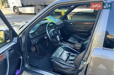 Седан Mercedes-Benz E-Class 1993 в 