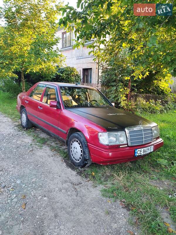 Mercedes-Benz E-Class 1986