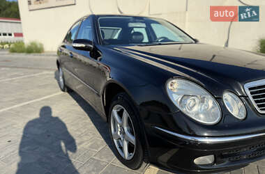 Седан Mercedes-Benz E-Class 2003 в Луцке