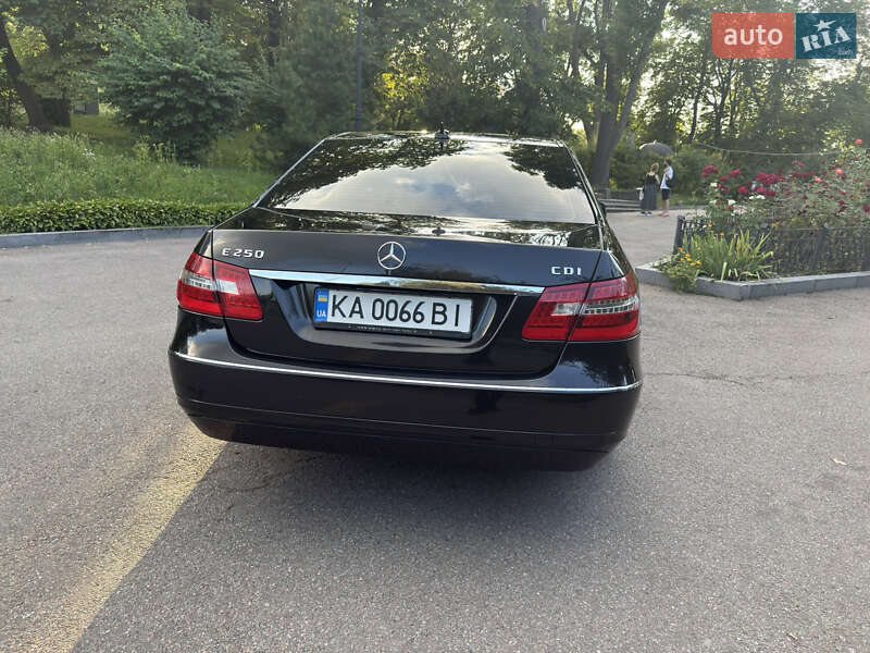 Седан Mercedes-Benz E-Class 2010 в Києві фото 5 Седан Mercedes-Benz E-Class 2010 в Києві