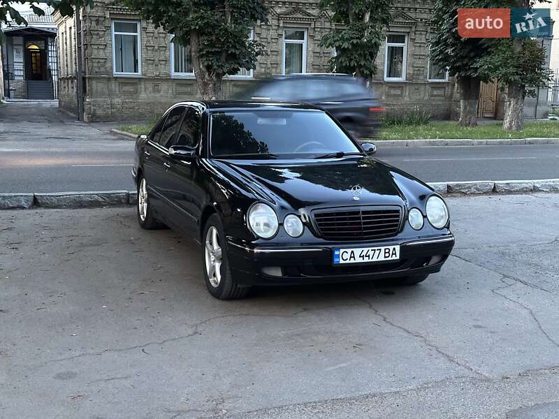 Mercedes-Benz E-Class 2002