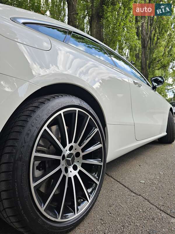 Купе Mercedes-Benz E-Class 2017 в Києві