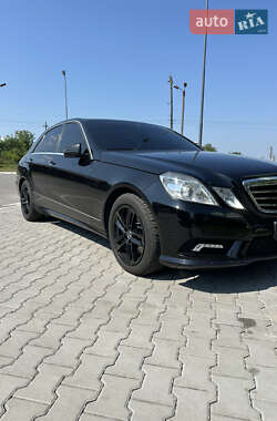 Седан Mercedes-Benz E-Class 2012 в Виннице