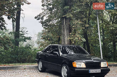 Купе Mercedes-Benz E-Class 1994 в Каневе