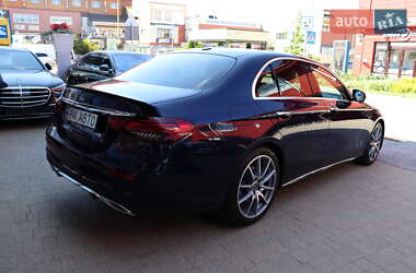 Седан Mercedes-Benz E-Class 2022 в 