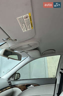 Седан Mercedes-Benz E-Class 2002 в  фото 10 Седан Mercedes-Benz E-Class 2002 в