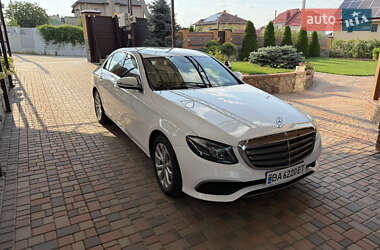 Седан Mercedes-Benz E-Class 2016 в Кропивницком