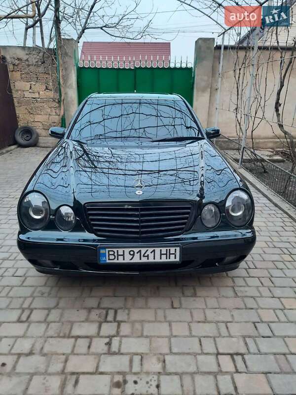 Mercedes-Benz E-Class 1997