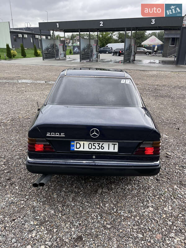 Седан Mercedes-Benz E-Class 1991 в Рогатині