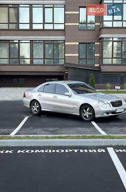Седан Mercedes-Benz E-Class 2003 в 