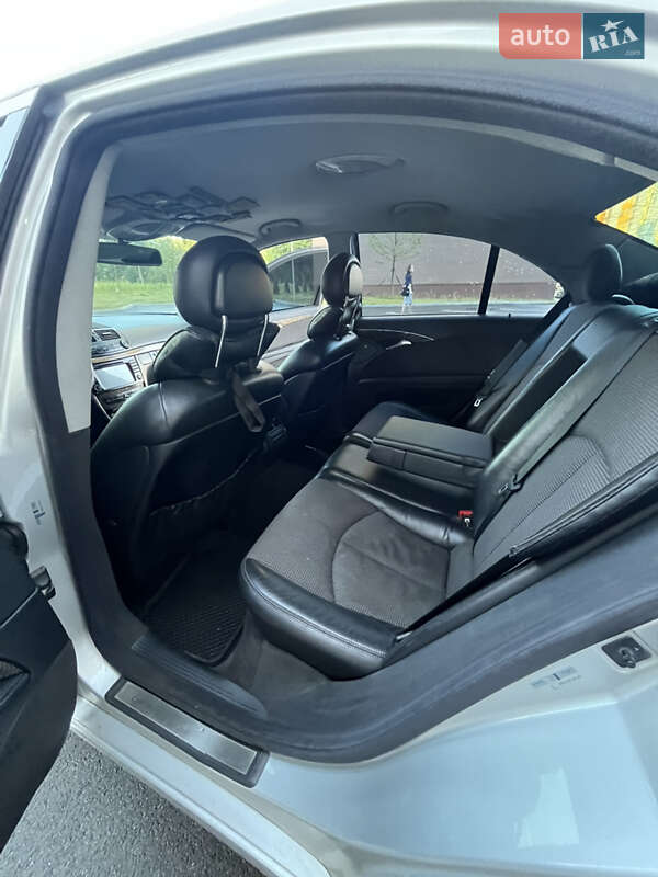 Седан Mercedes-Benz E-Class 2003 в Чернігові фото 8 Седан Mercedes-Benz E-Class 2003 в Чернігові