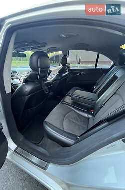 Седан Mercedes-Benz E-Class 2003 в 