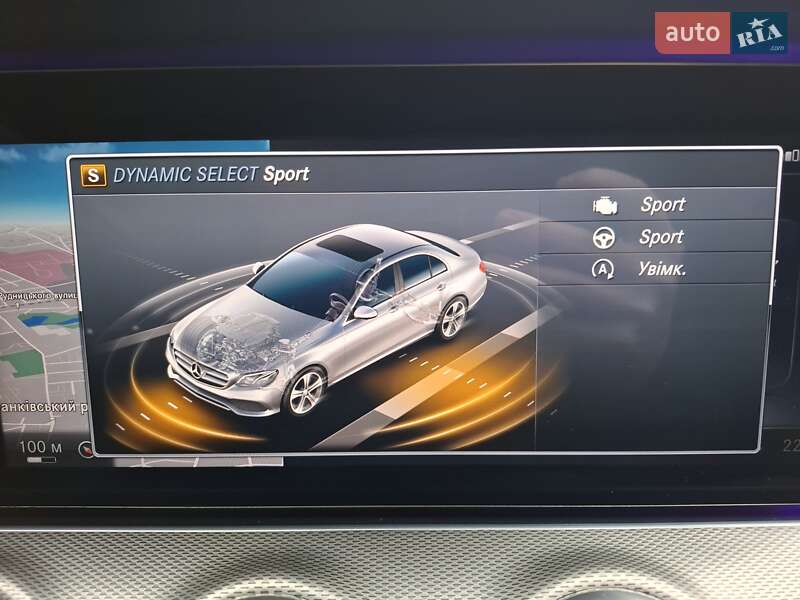 Седан Mercedes-Benz E-Class 2016 в Львові
