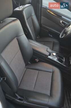 Седан Mercedes-Benz E-Class 2012 в 