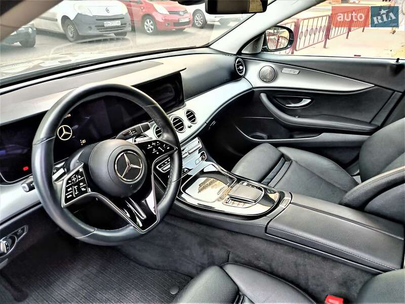 Mercedes-Benz E-Class 2020