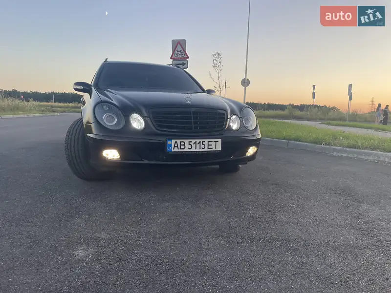 Mercedes-Benz E-Class 2004 VIN WDB2112261A584034 фото оголошення 2 з 65