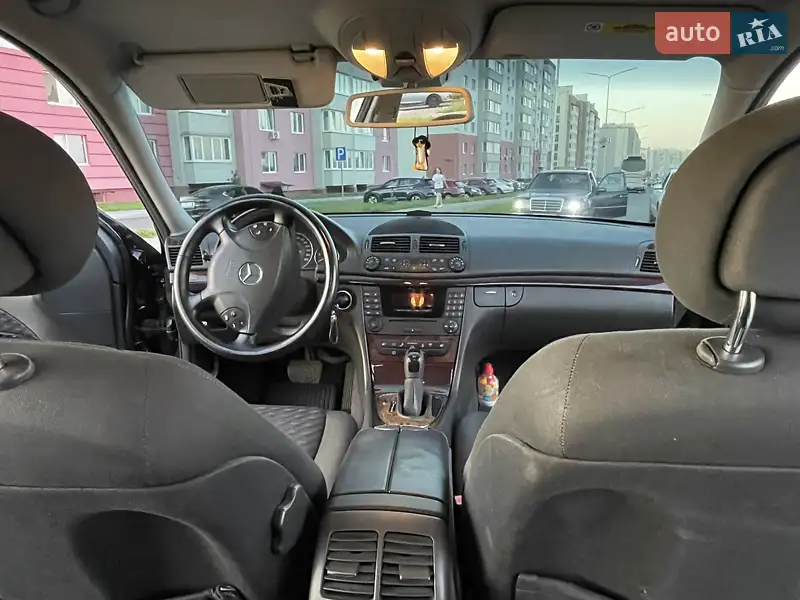 Mercedes-Benz E-Class 2004 VIN WDB2112261A584034 фото оголошення 23 з 65