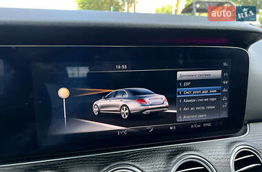 Седан Mercedes-Benz E-Class 2016 в 