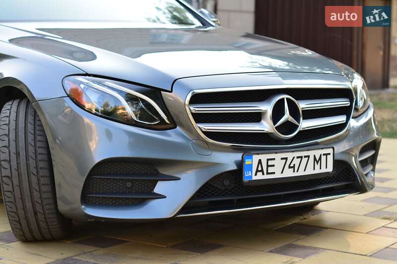 Седан Mercedes-Benz E-Class 2016 в Кривому Розі