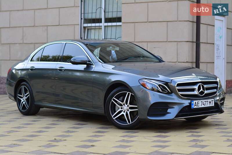 Седан Mercedes-Benz E-Class 2016 в Кривому Розі