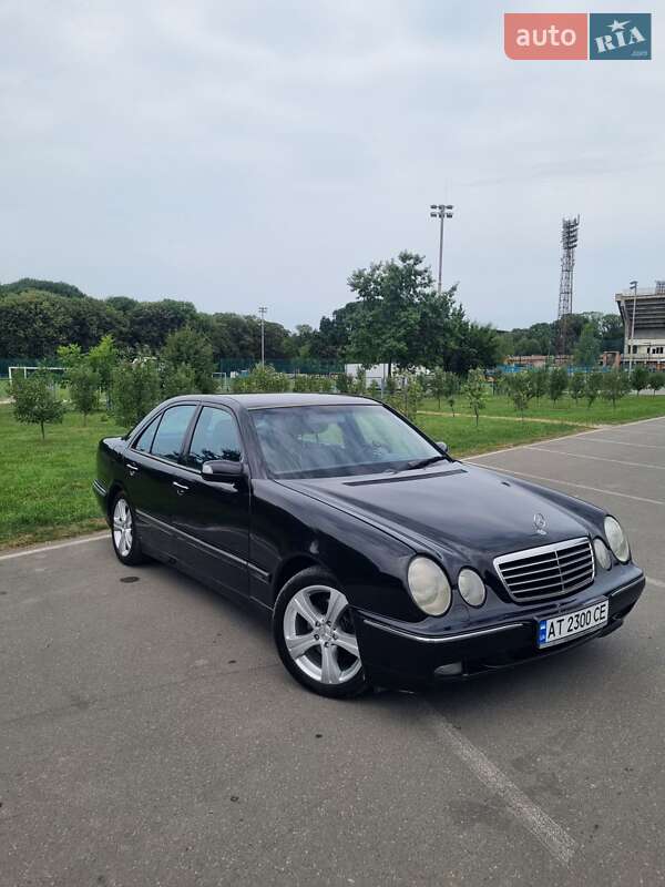 Mercedes-Benz E-Class 2001