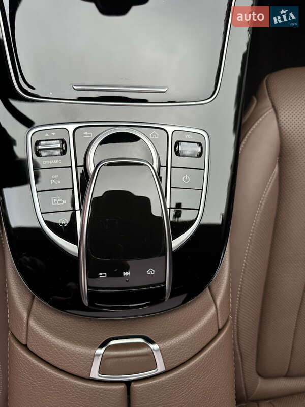 Седан Mercedes-Benz E-Class 2018 в Одессе фото 50 Седан Mercedes-Benz E-Class 2018 в Одессе