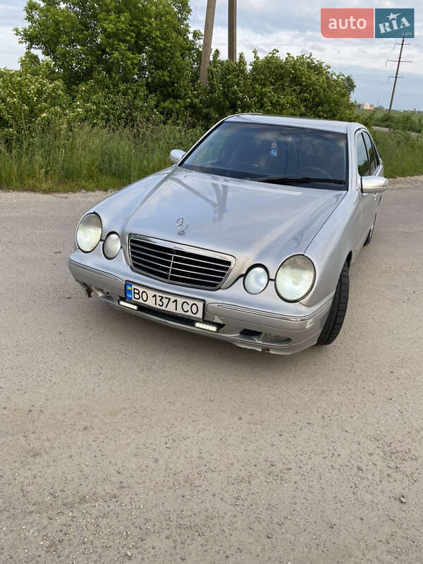 Седан Mercedes-Benz E-Class 1999 в Тернополе