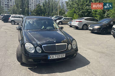 Седан Mercedes-Benz E-Class 2003 в Києві