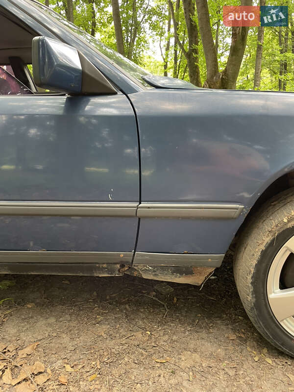 Седан Mercedes-Benz E-Class 1988 в Тернополі фото 3 Седан Mercedes-Benz E-Class 1988 в Тернополі