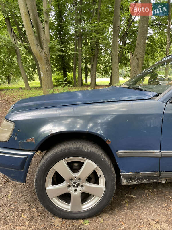 Седан Mercedes-Benz E-Class 1988 в Тернополі фото 8 Седан Mercedes-Benz E-Class 1988 в Тернополі