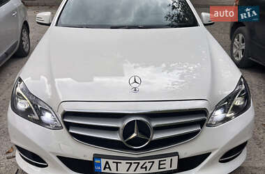 Седан Mercedes-Benz E-Class 2013 в Івано-Франківську