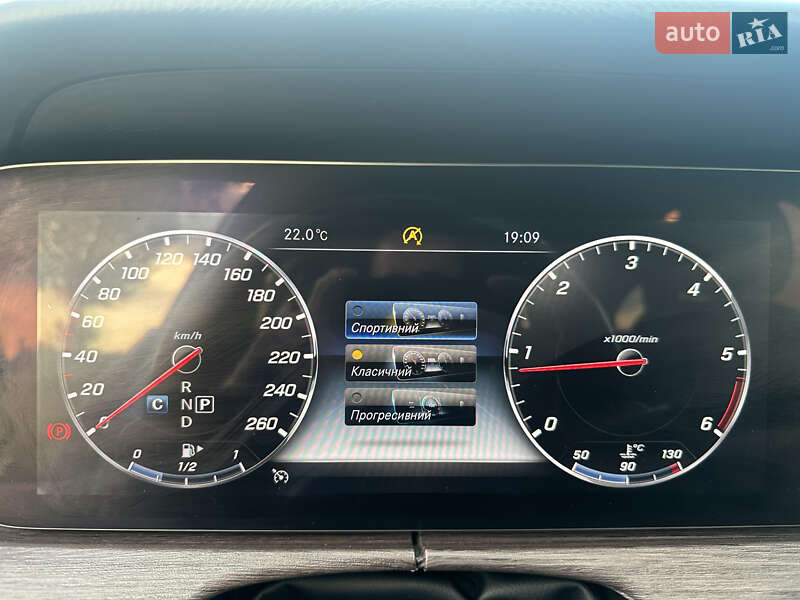 Универсал Mercedes-Benz E-Class 2019 в Луцке
