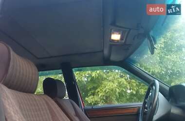 Универсал Mercedes-Benz E-Class 1985 в 