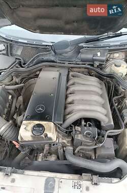 Седан Mercedes-Benz E-Class 1999 в 