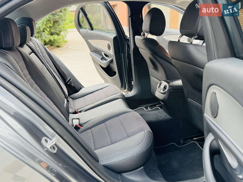 Седан Mercedes-Benz E-Class 2019 в Лохвице