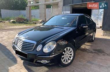 Седан Mercedes-Benz E-Class 2007 в Сумах