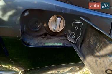Седан Mercedes-Benz E-Class 1992 в 