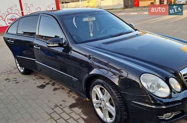 Седан Mercedes-Benz E-Class 2007 в 