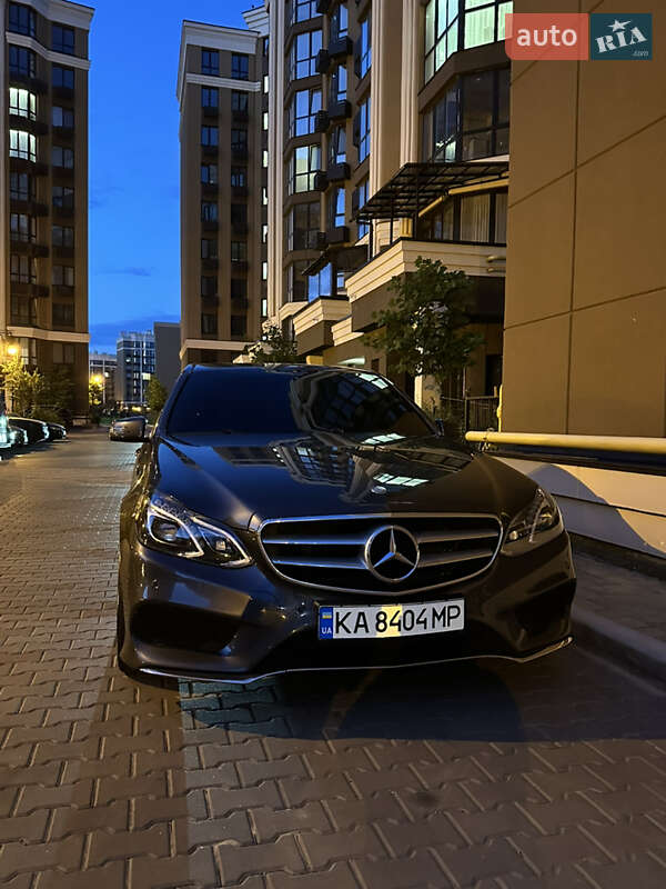 Седан Mercedes-Benz E-Class 2014 в Киеве