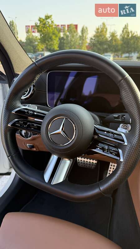 Седан Mercedes-Benz E-Class 2022 в Києві