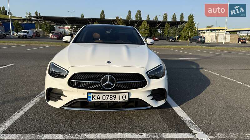 Седан Mercedes-Benz E-Class 2022 в Києві