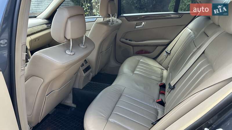 Седан Mercedes-Benz E-Class 2011 в Умани фото 11 Седан Mercedes-Benz E-Class 2011 в Умани